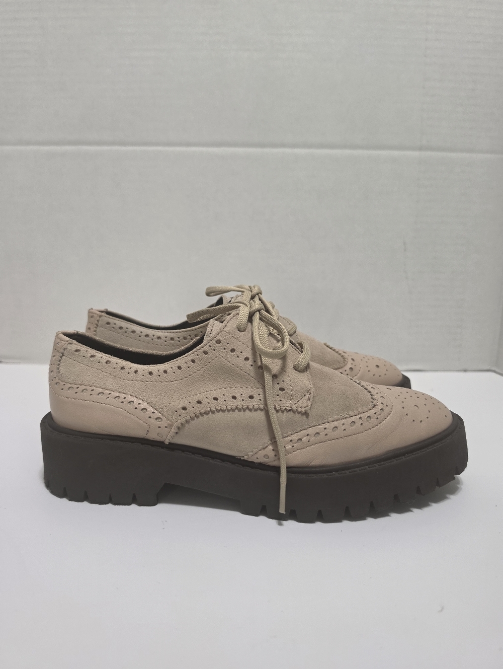 Maeve Anthropologie Beige Brown Suede Leather Platform Wingtip Oxfords 8